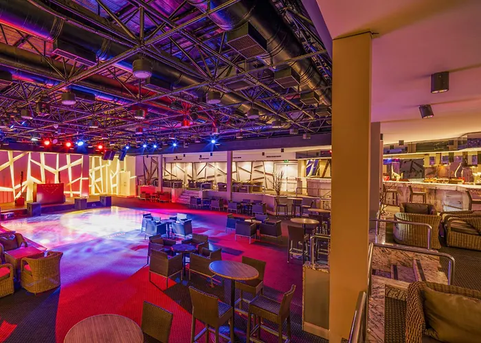 Semesteranläggning (resort) Balmy Foresta 5*