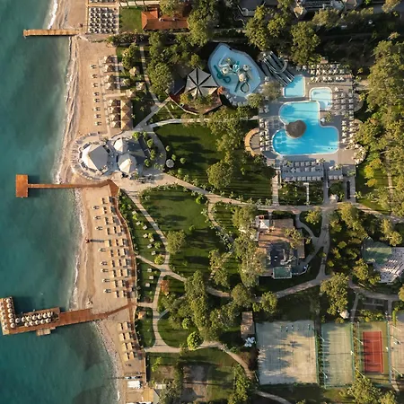 Balmy Foresta Resort 5*