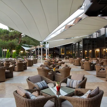 Balmy Foresta 5*