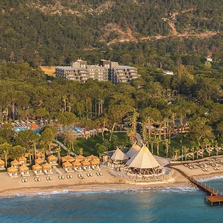 Üdülőközpont Balmy Foresta 5*