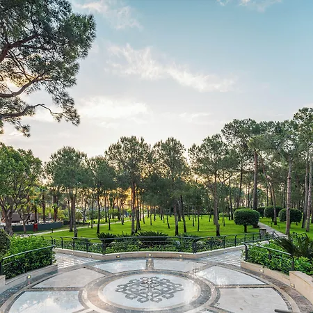 Üdülőközpont Balmy Foresta 5*